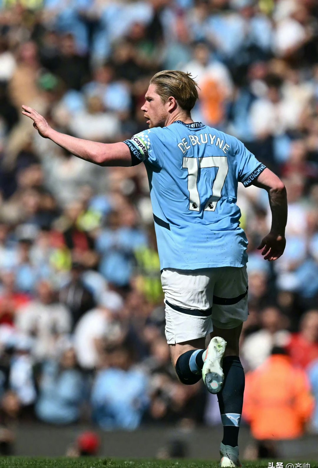 转会期法甲焦点战，曼城遗憾出局，压力陡增，更衣室氛围转暖的简单介绍-满冠体育App