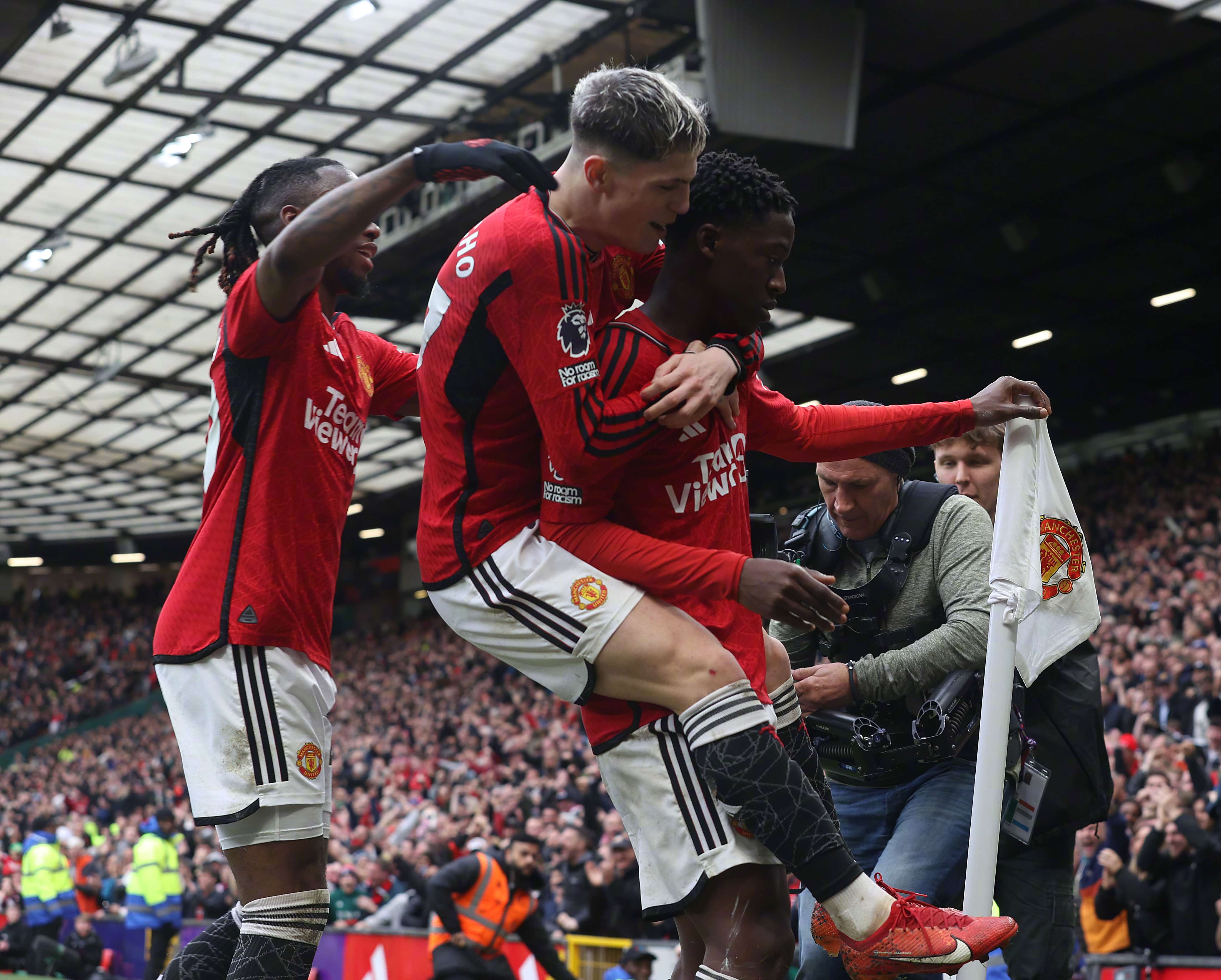 关于赛前英超焦点战，罗马单刀错失，态度坚定，赛程密集仍需轮换的信息-满冠体育App